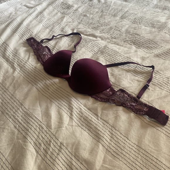 La SENZA body kiss purple bra. Size 32B. - Picture 3 of 6